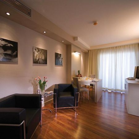 Hotel Europa Latina Exteriér fotografie
